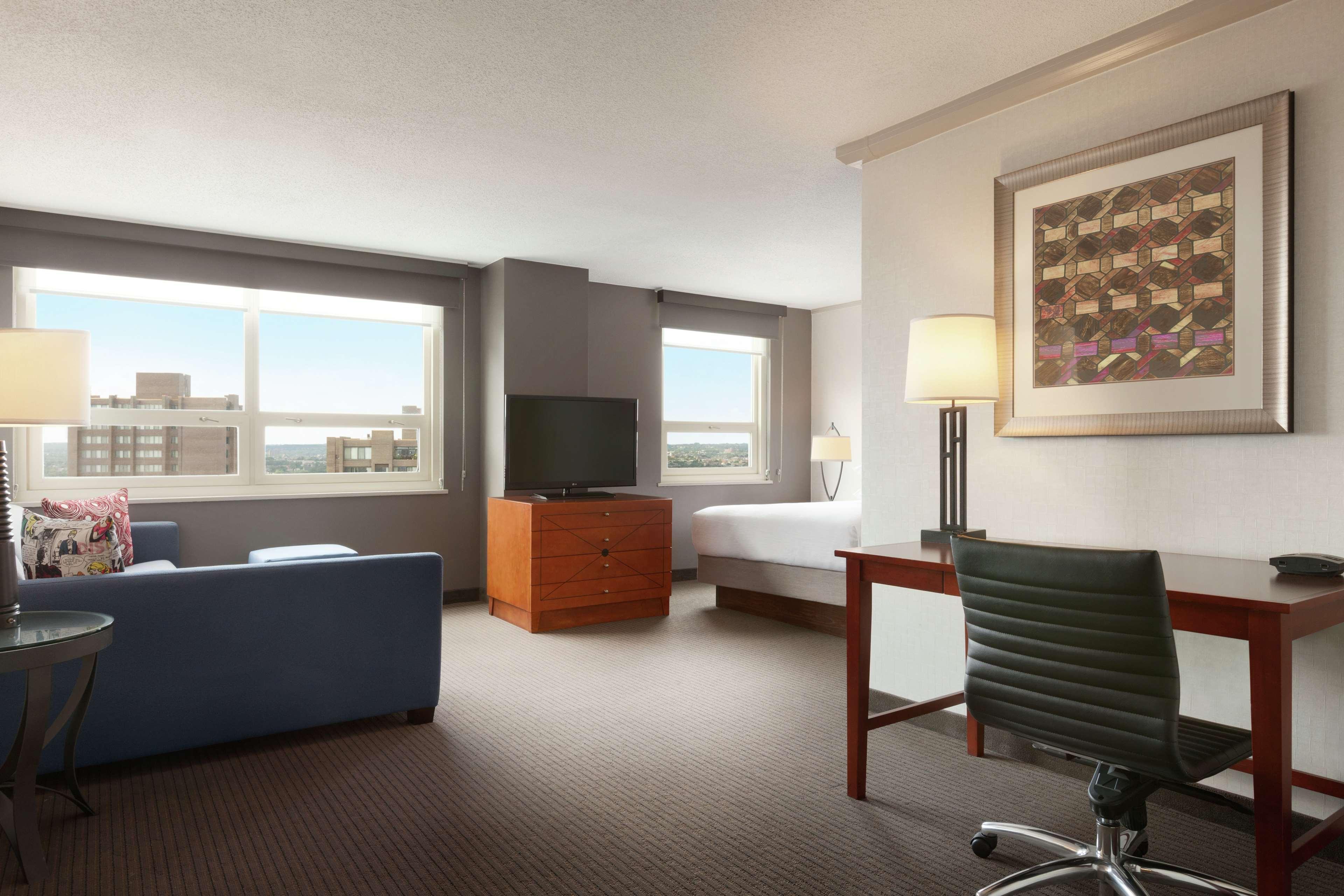 Embassy Suites Baltimore Inner Harbor Exterior foto