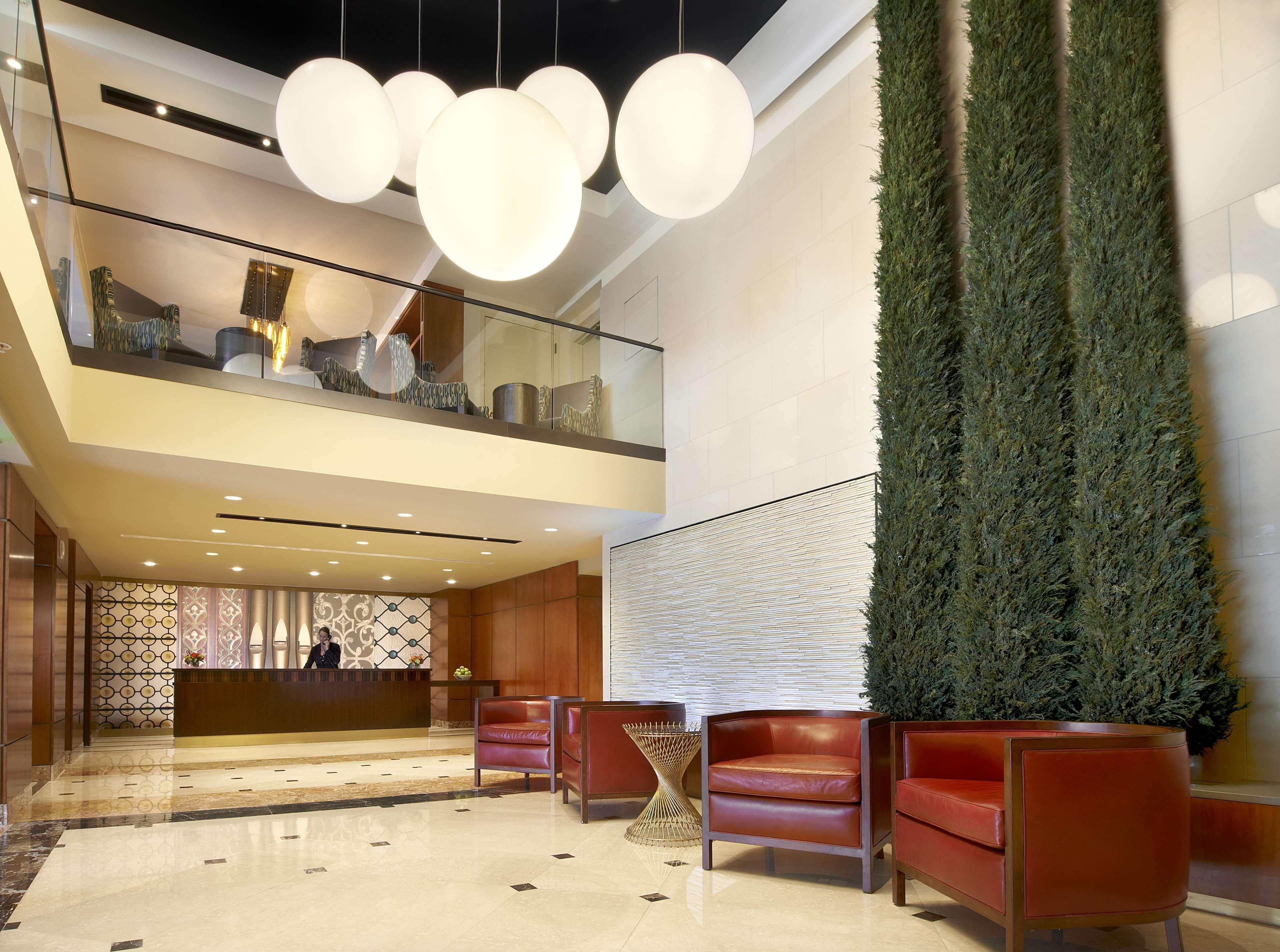 Embassy Suites Baltimore Inner Harbor Exterior foto