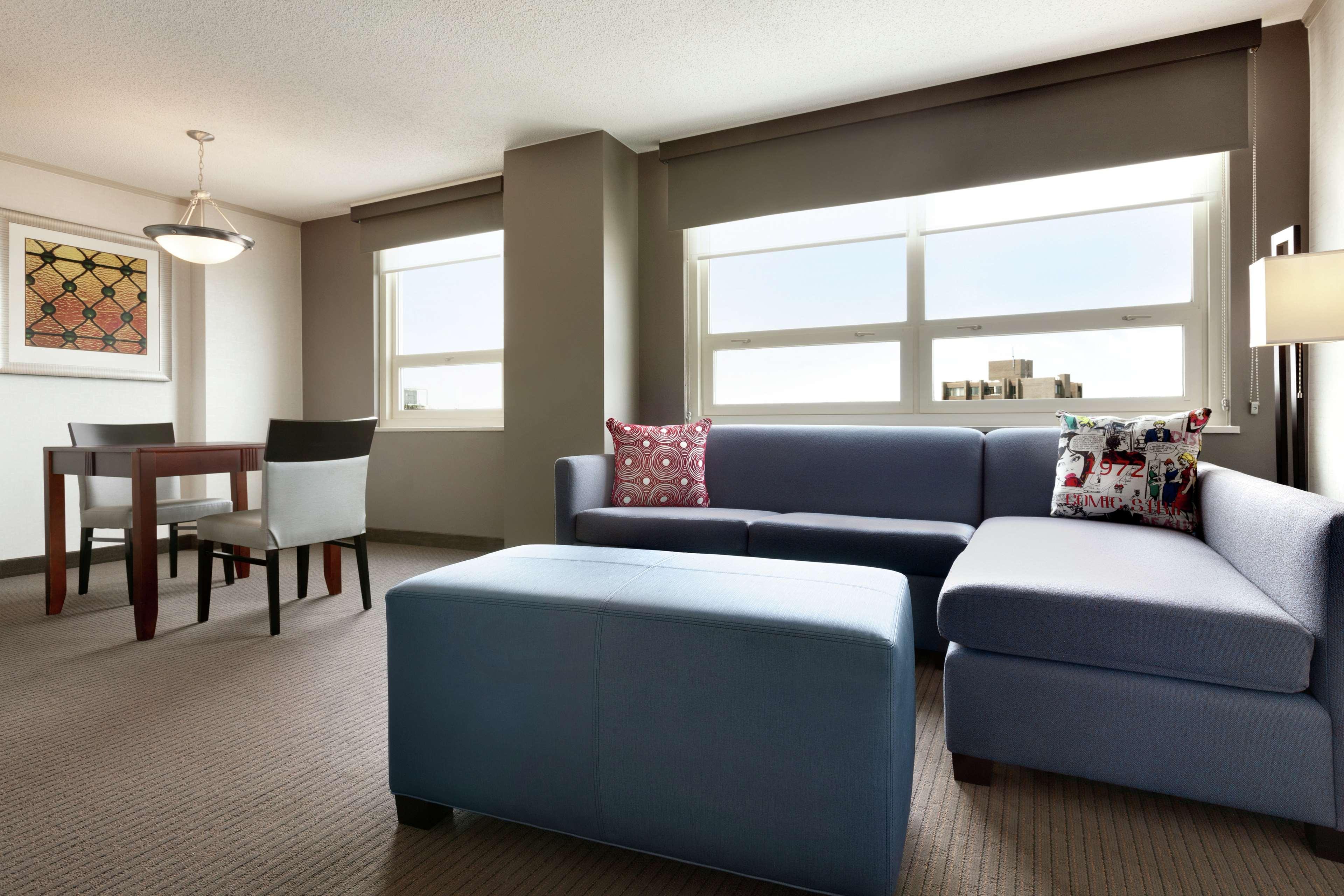 Embassy Suites Baltimore Inner Harbor Exterior foto