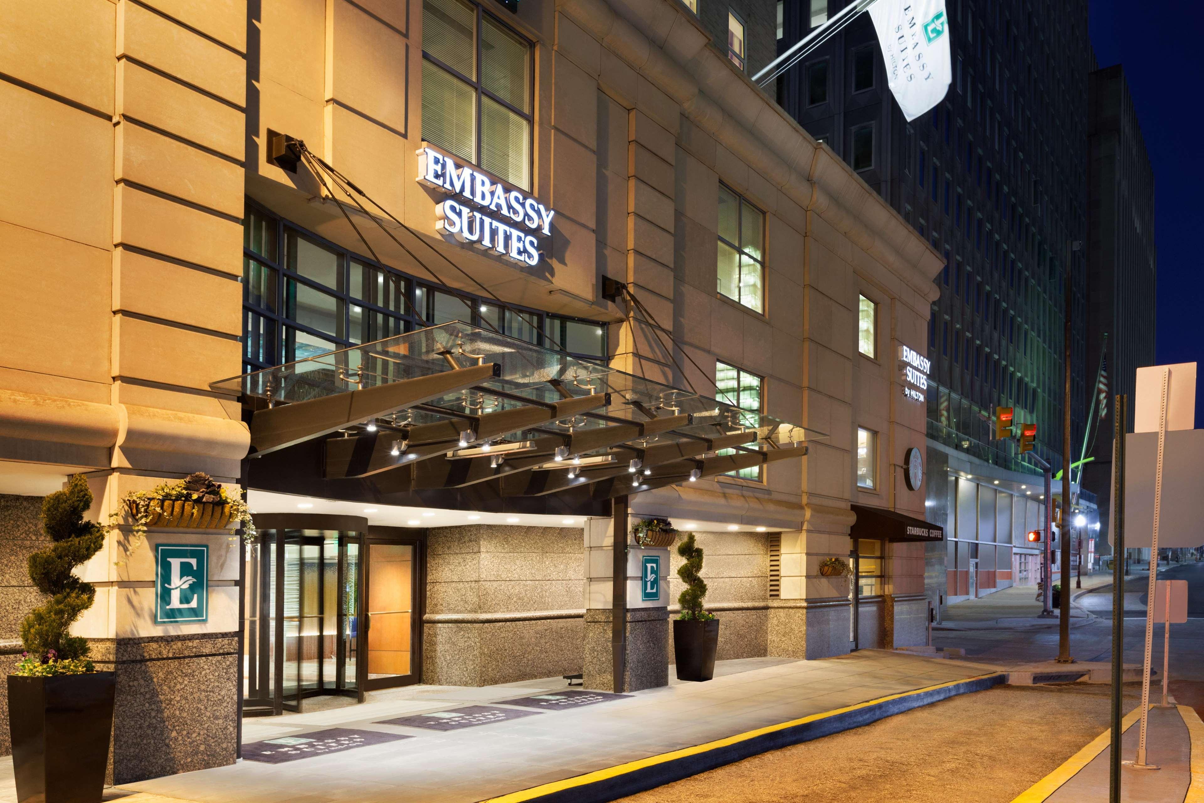 Embassy Suites Baltimore Inner Harbor Exterior foto