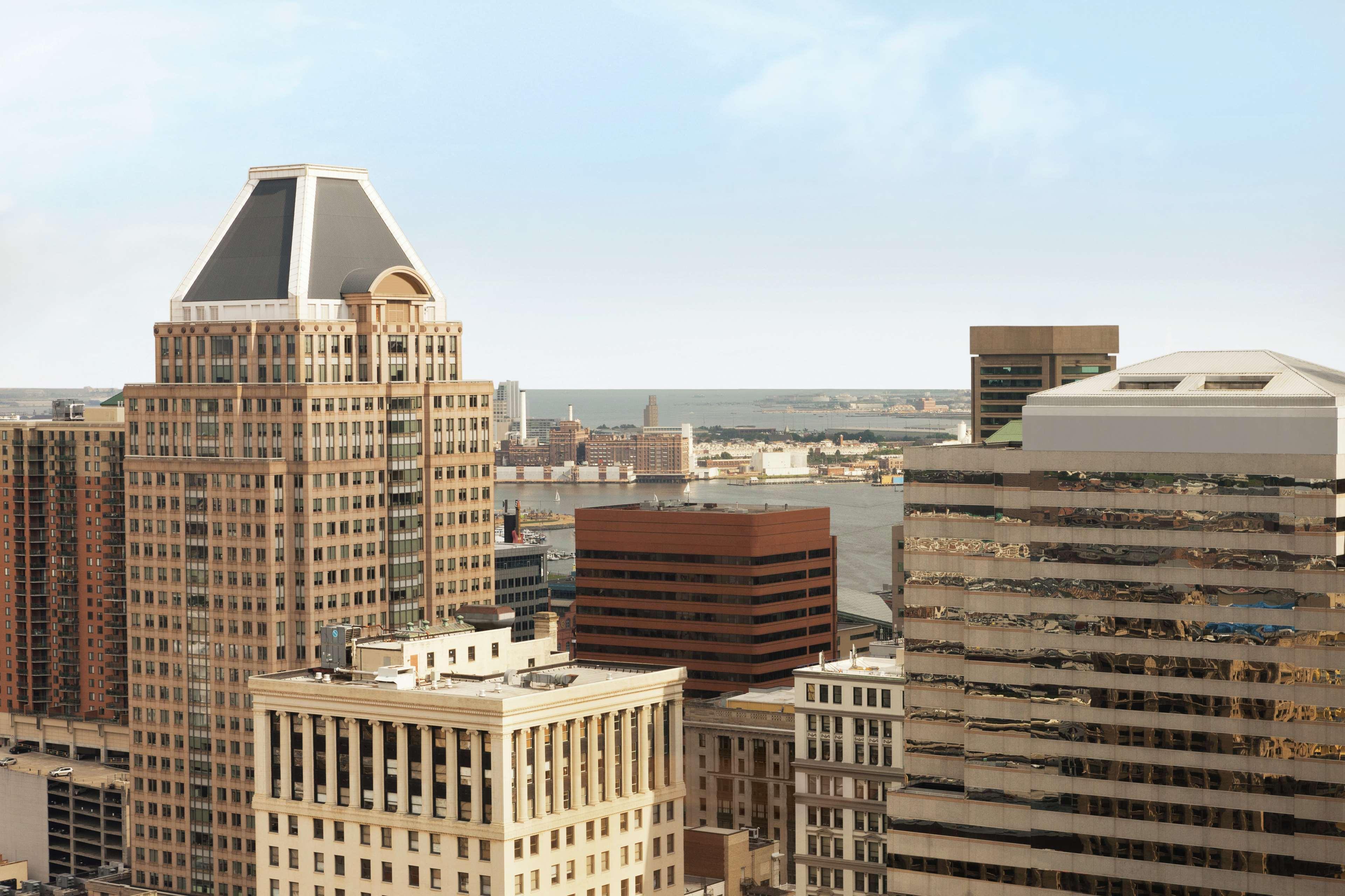 Embassy Suites Baltimore Inner Harbor Exterior foto